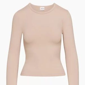 Aritzia Wilfred Free Absolute Longsleeve